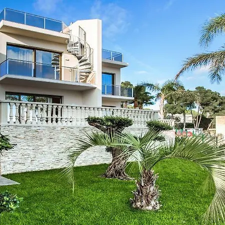 Oyo 171 Calma Holiday Villas Hotel